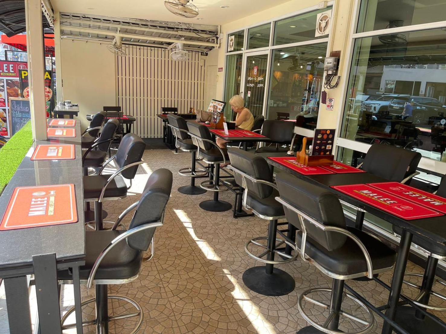 Malee Guesthouse And Restaurant Pattaya Luaran gambar