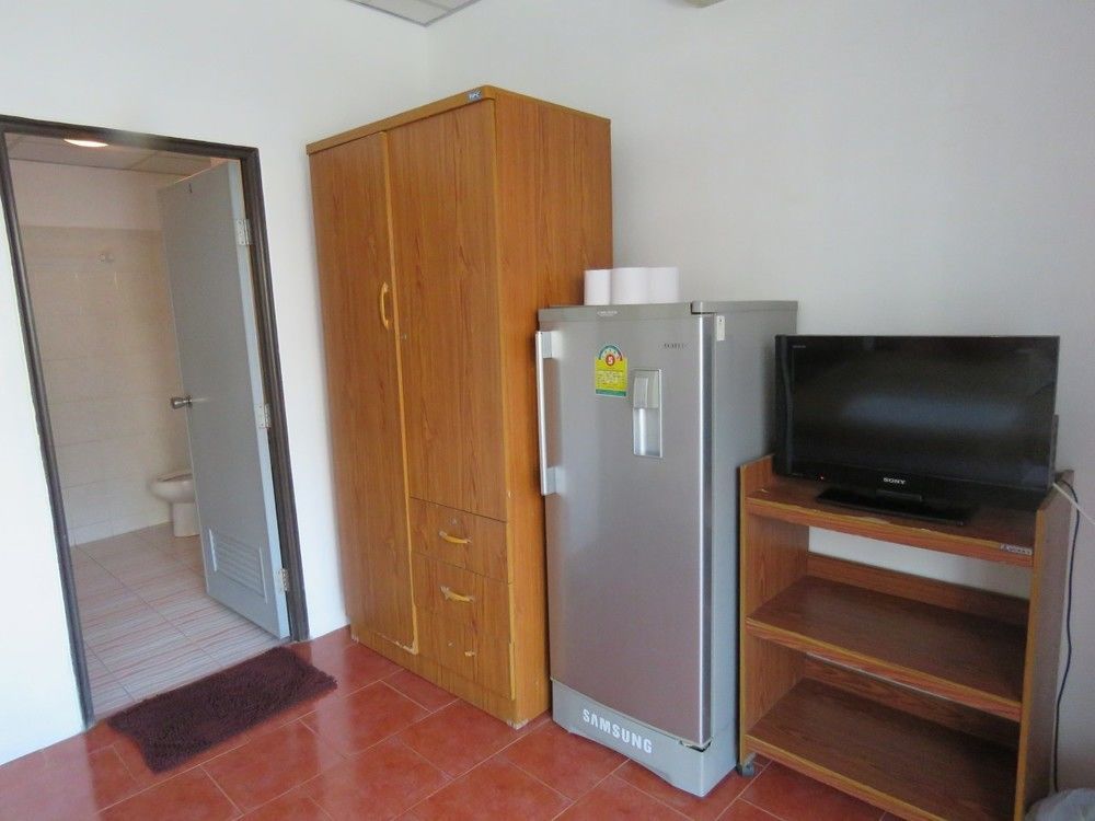Malee Guesthouse And Restaurant Pattaya Luaran gambar