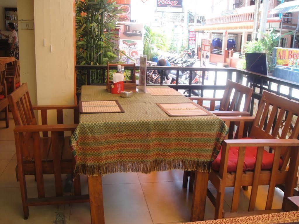 Malee Guesthouse And Restaurant Pattaya Luaran gambar